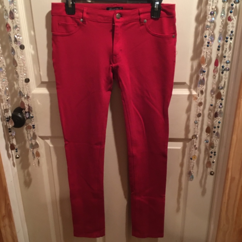 Red jeggings